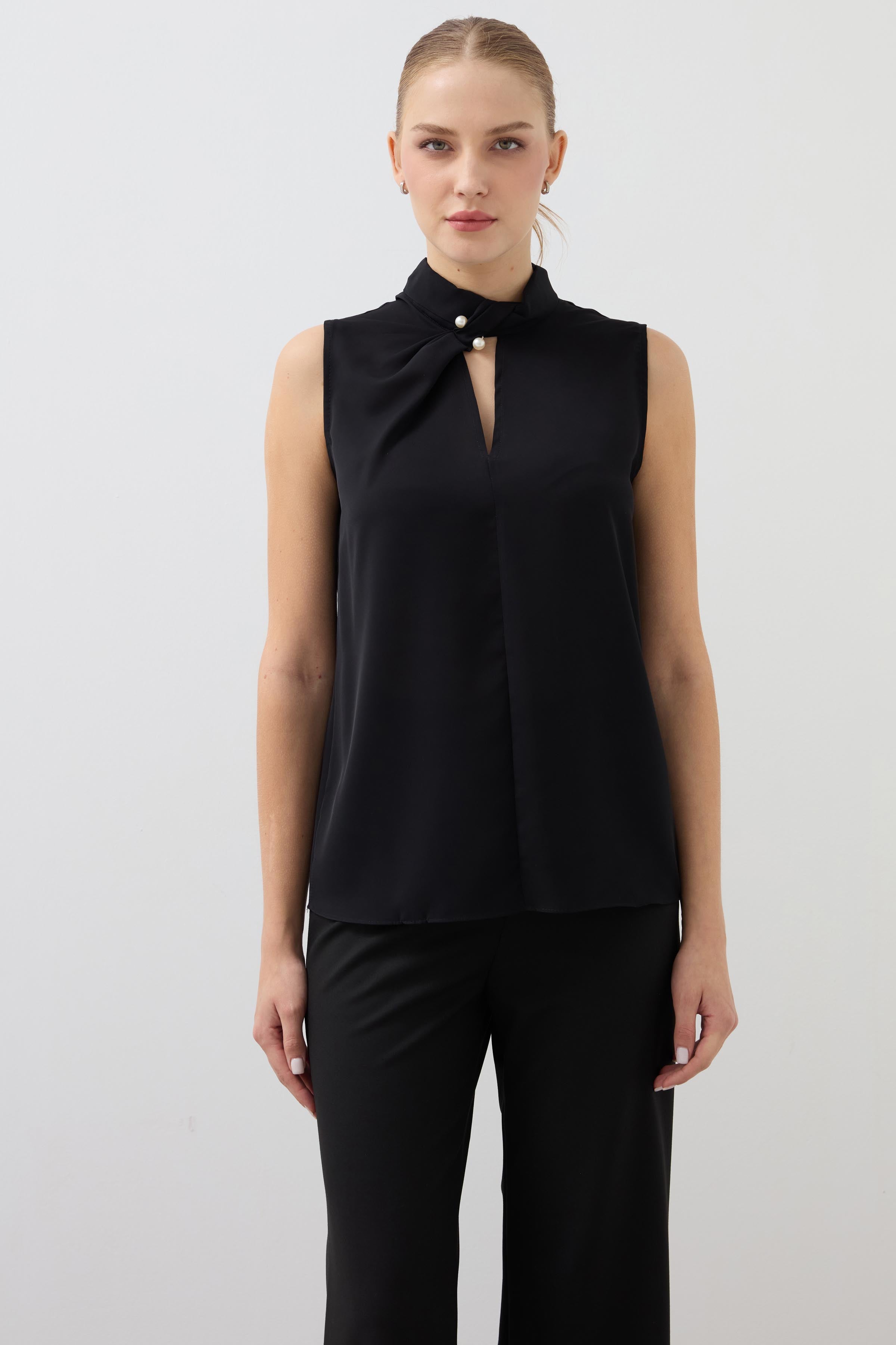 Chiffon Sleeveless Collar Detailed Blouse - Black