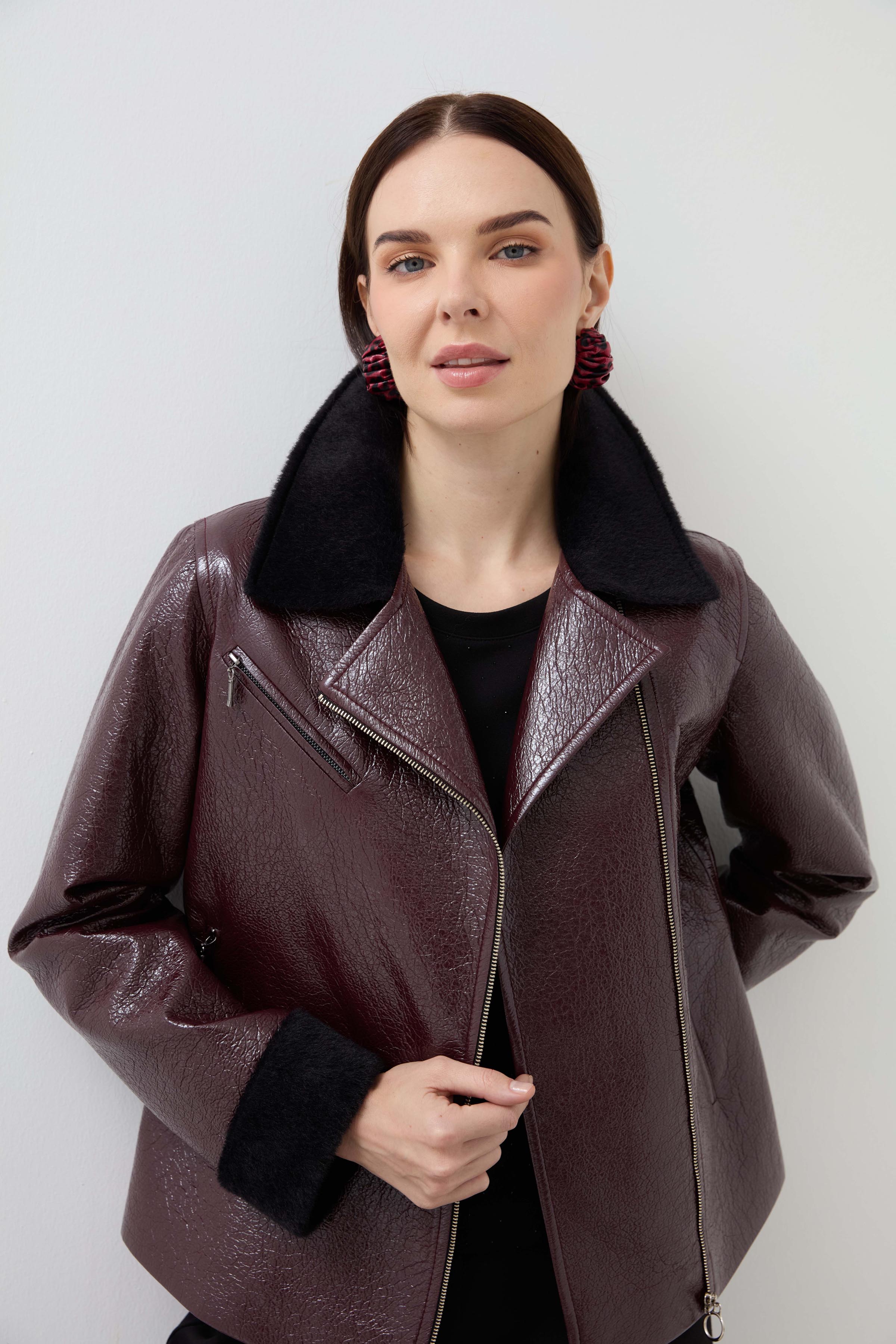 Kürk Yakalı Rugan Mont - Bordo