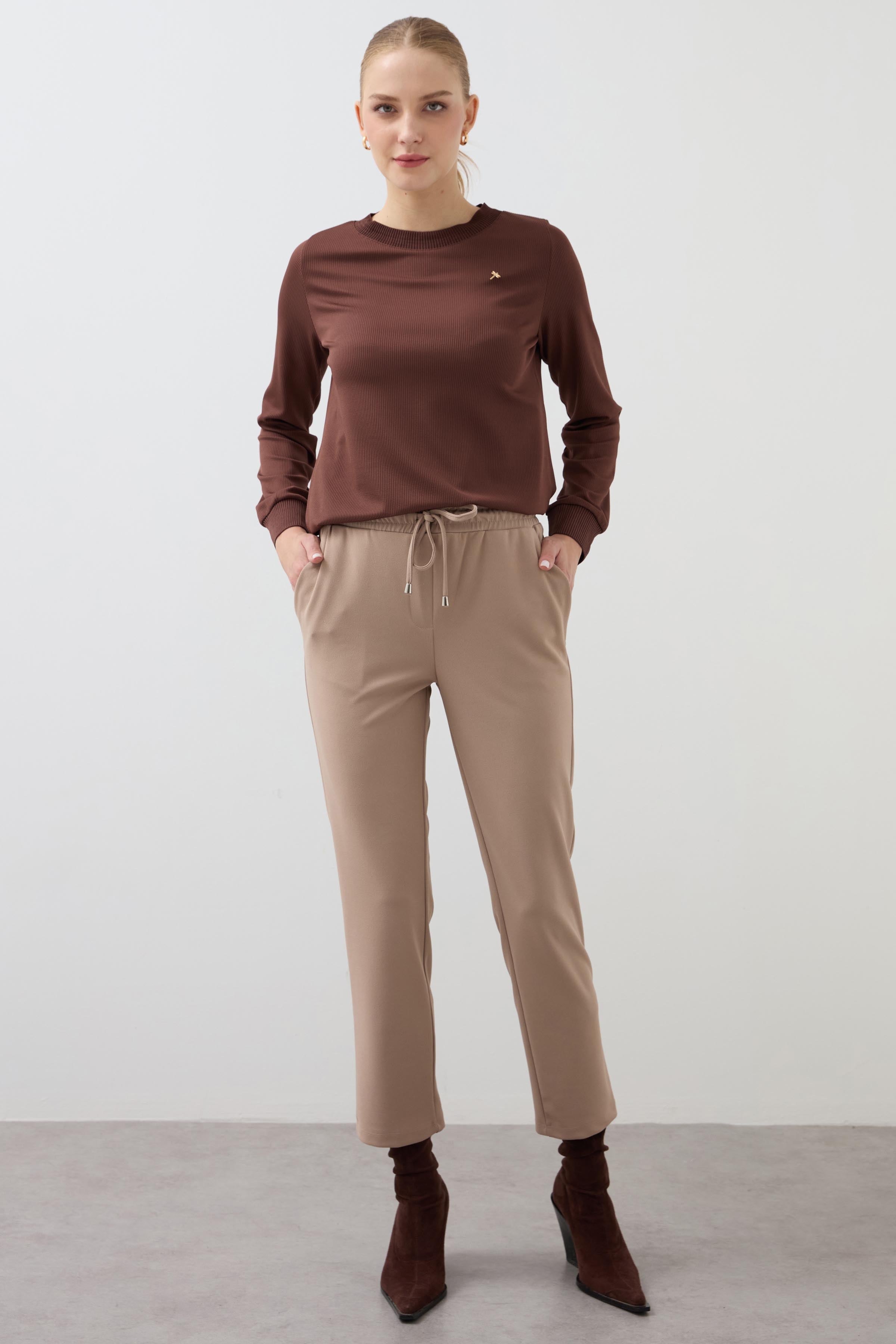 Carrot Pants - Stone