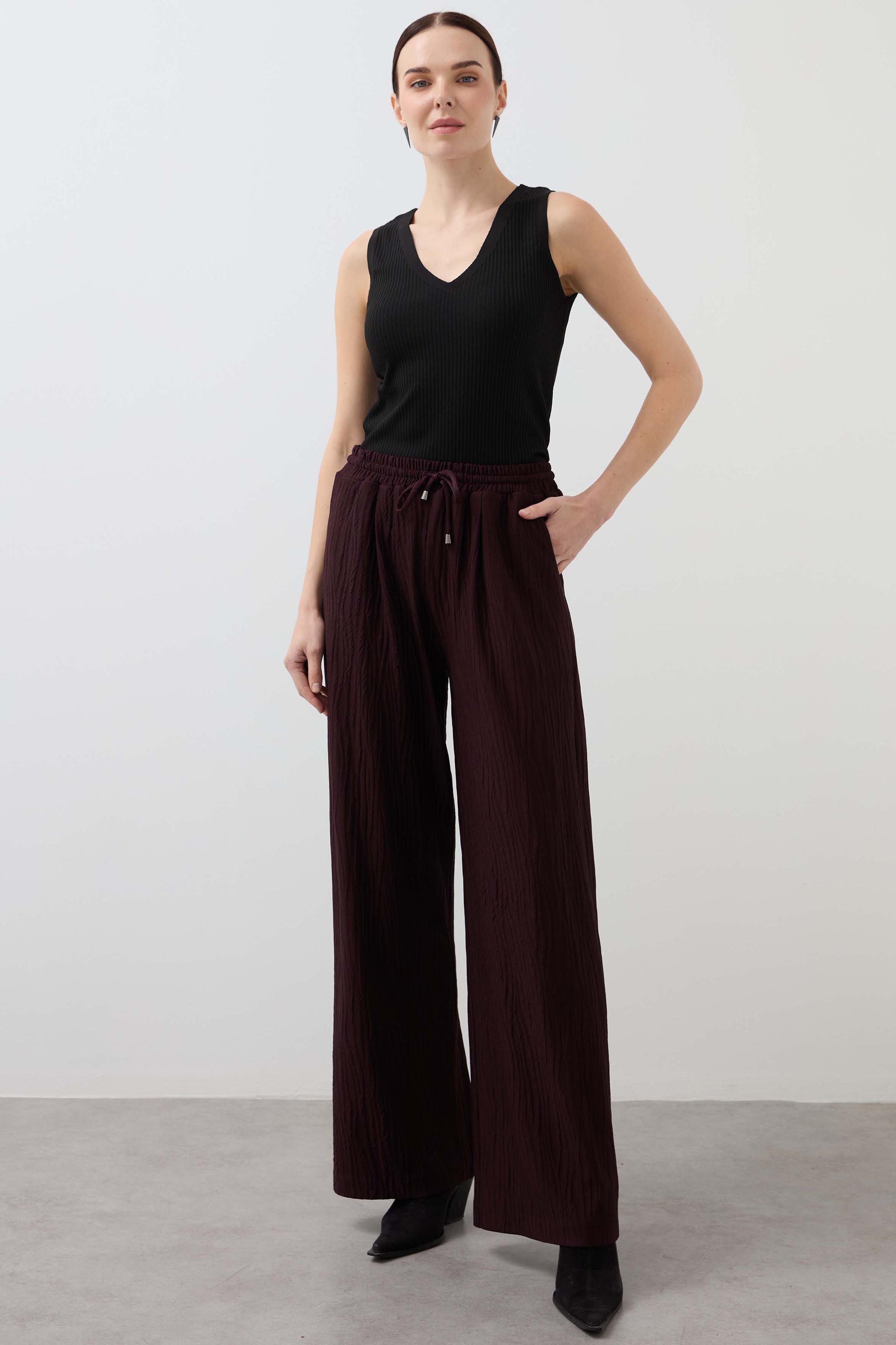Elastic Waist Knitted Trousers - Burgundy