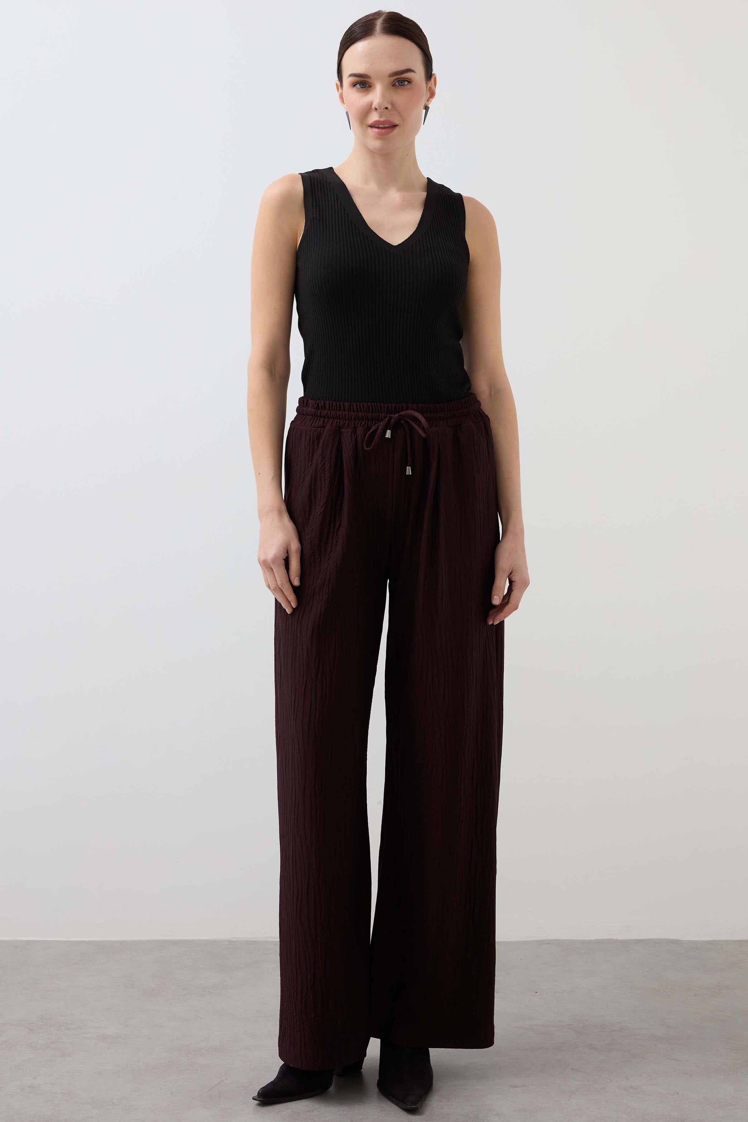 Elastic Waist Knitted Trousers - Burgundy