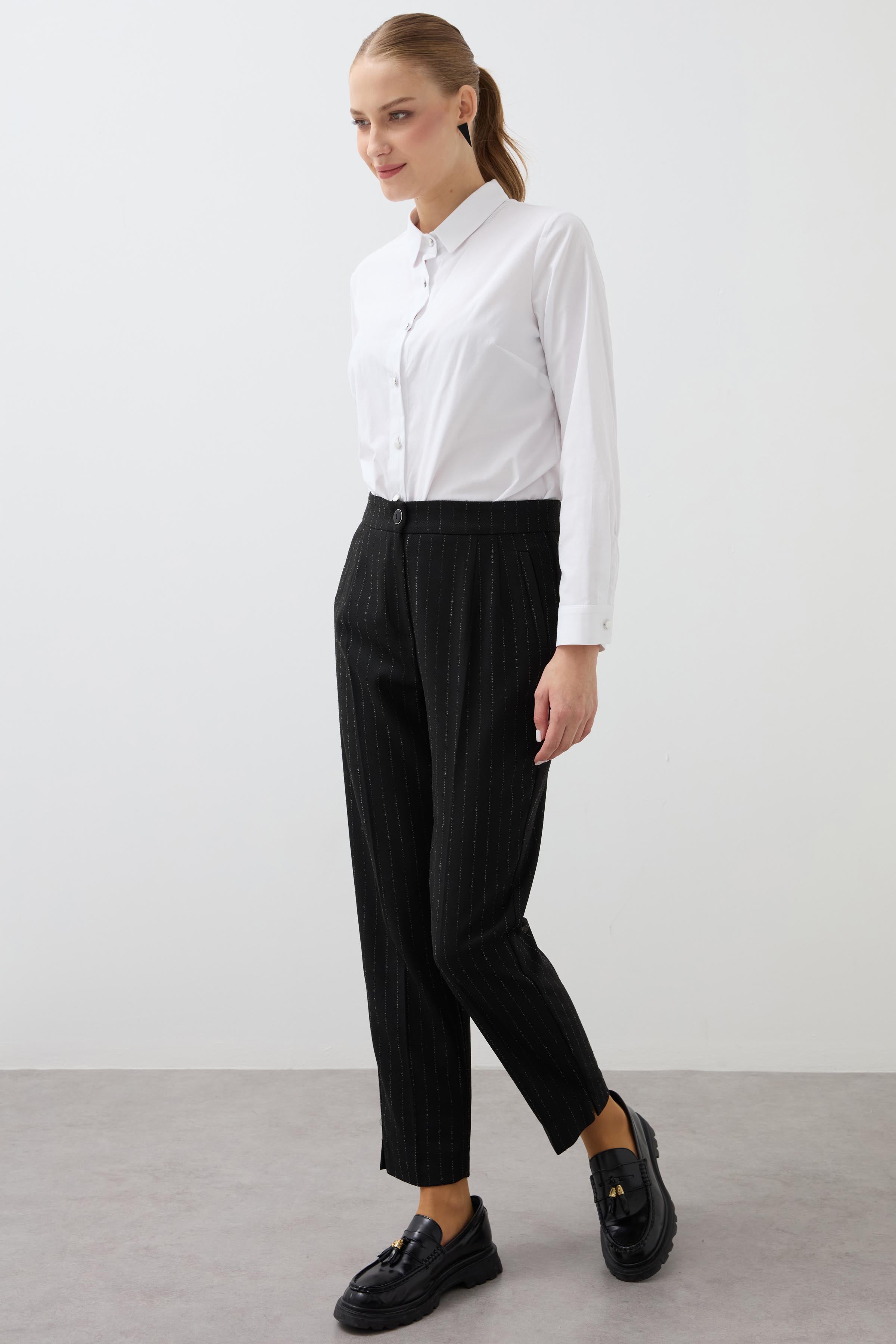 Skinny Leg Striped Trousers - Black