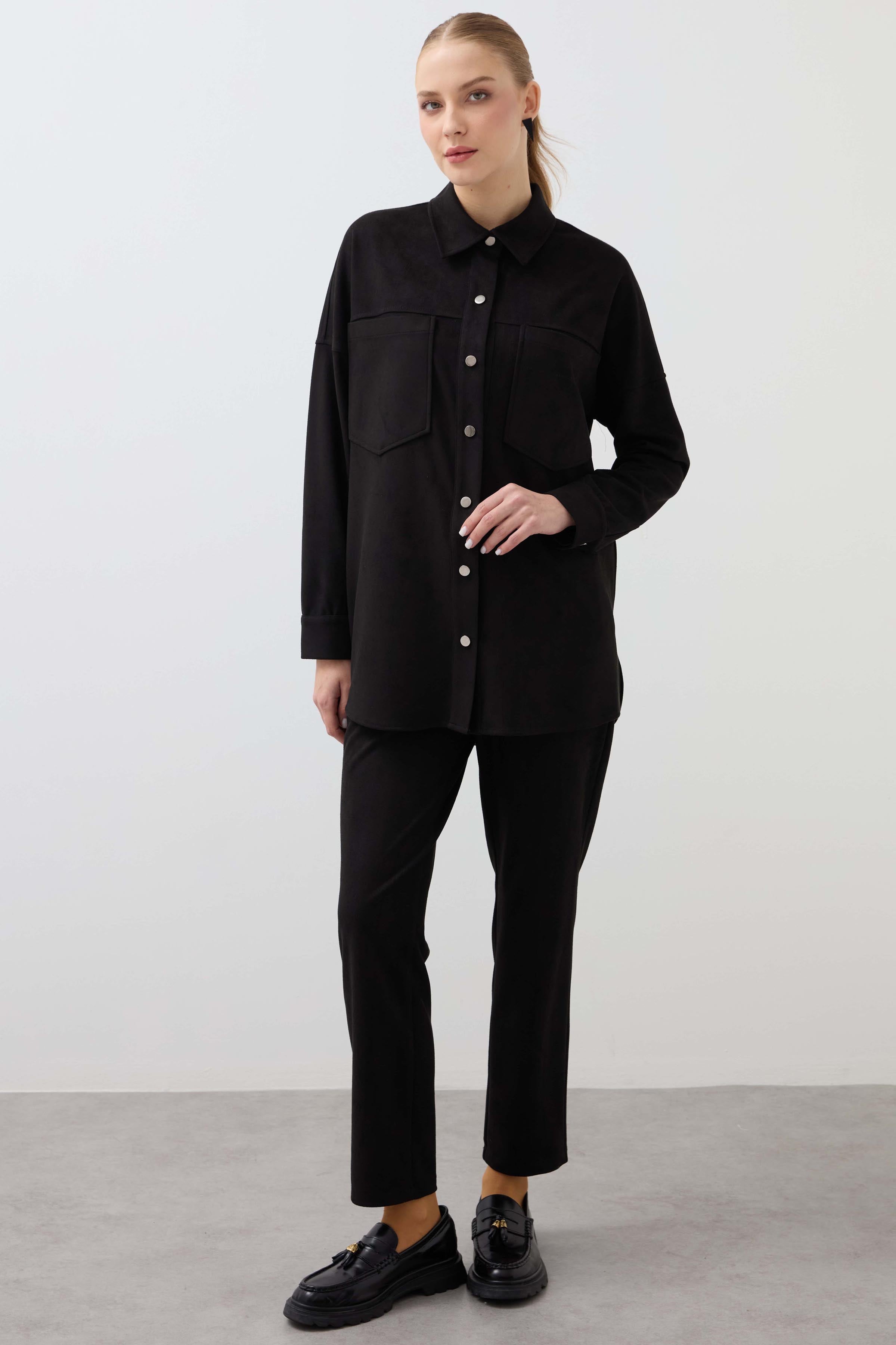 Snap-On Double Pocket Shirt - Black